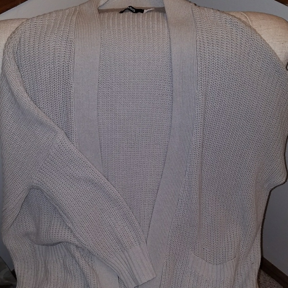 Comfy Light Gray Sweater Cardigan